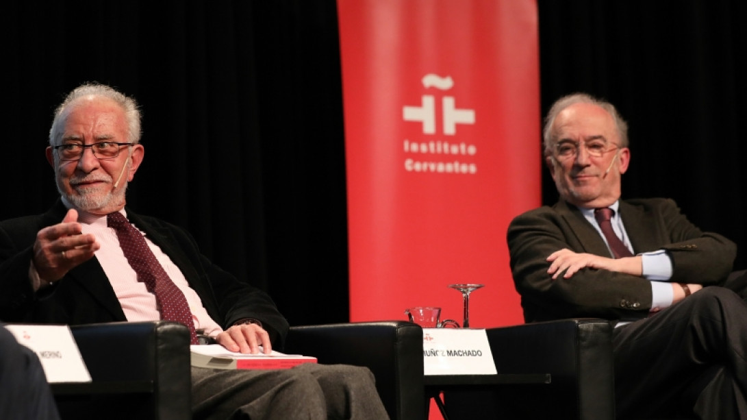 Santiago Muñoz Machado y José María Merino destacan la política panhispánica que siguen las Academias.