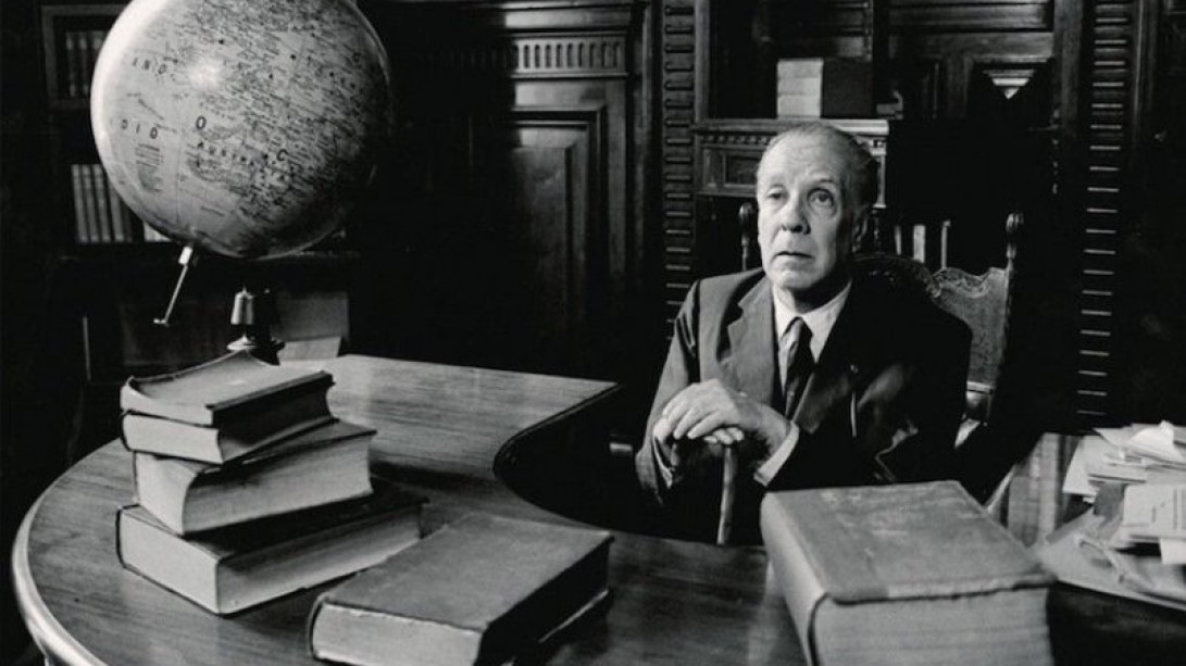 Borges en la Biblioteca Nacional. Foto: Eduardo Comesaña. Museo de Bellas Artes de Argentina.