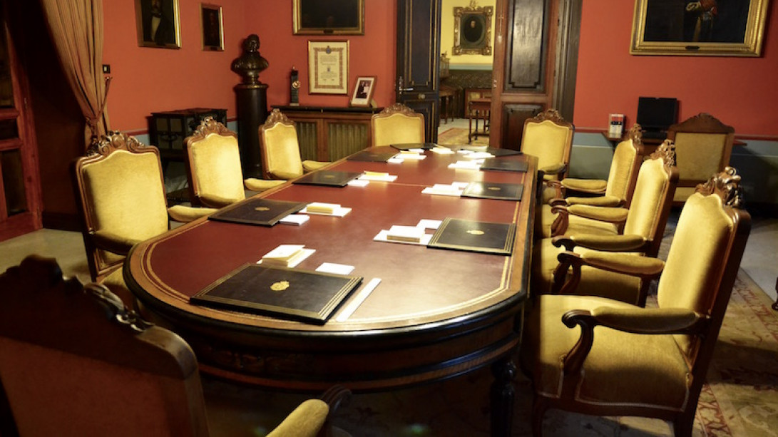 Sala de reuniones de la Junta de Gobierno.
