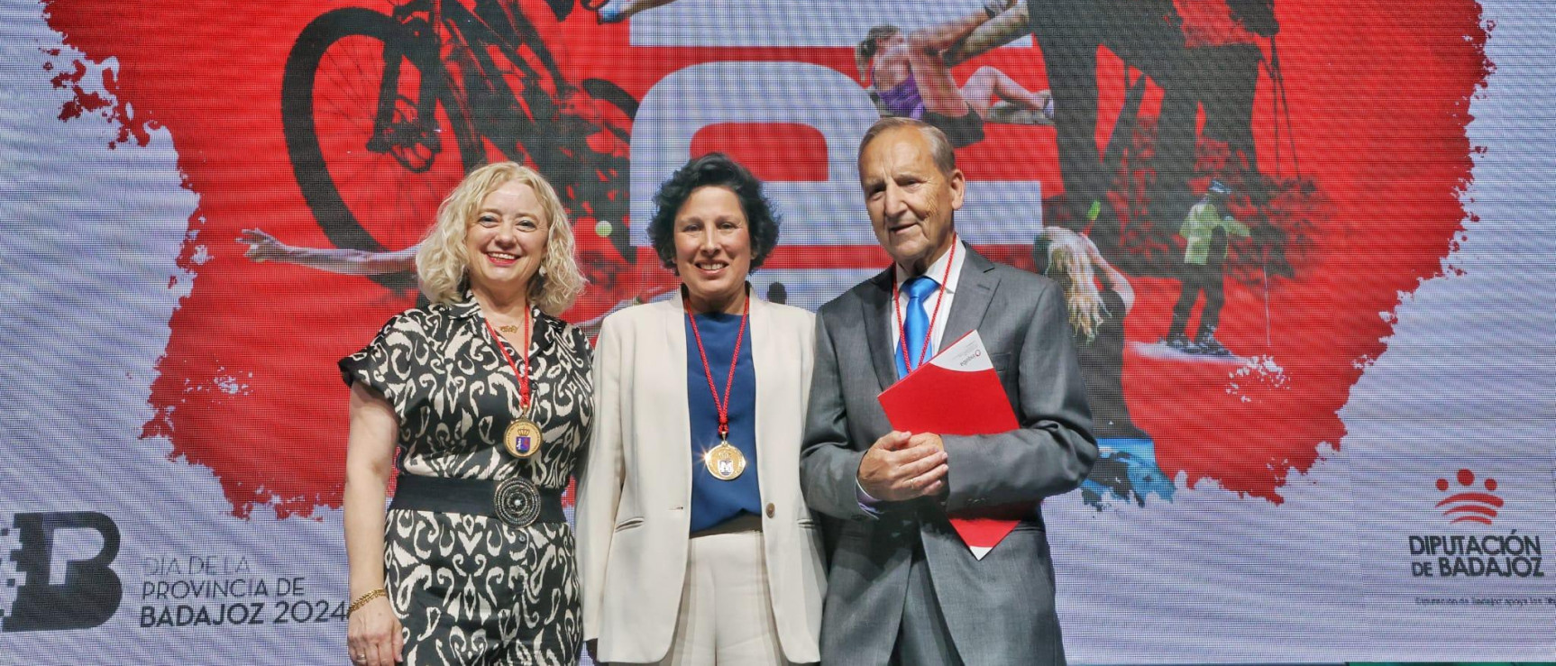Asunción Gómez-Pérez, Medalla de Oro de Badajoz 2024