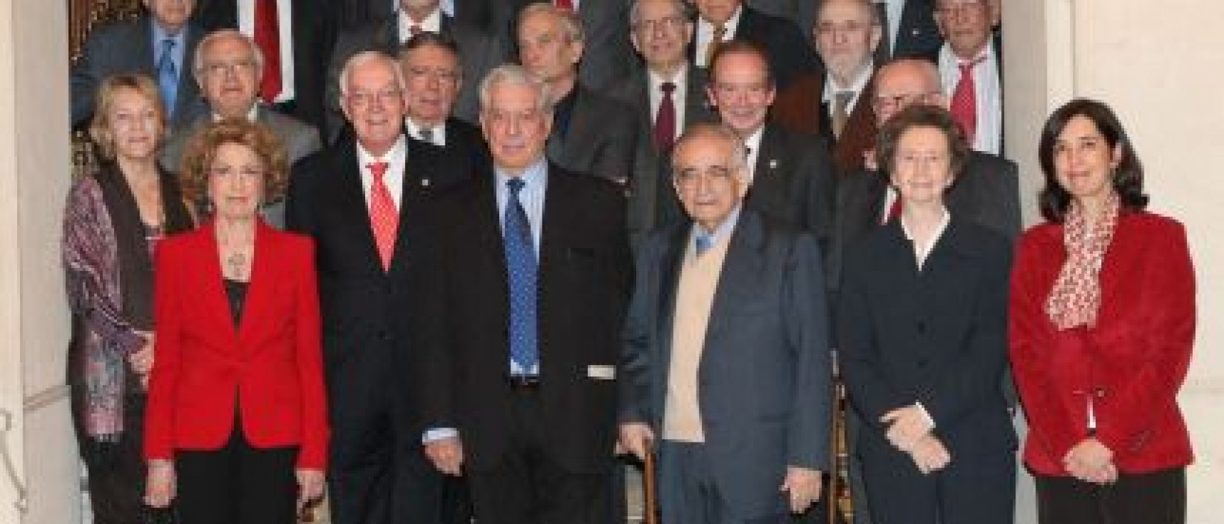 Homenaje de los académicos a don Mario Vargas Llosa