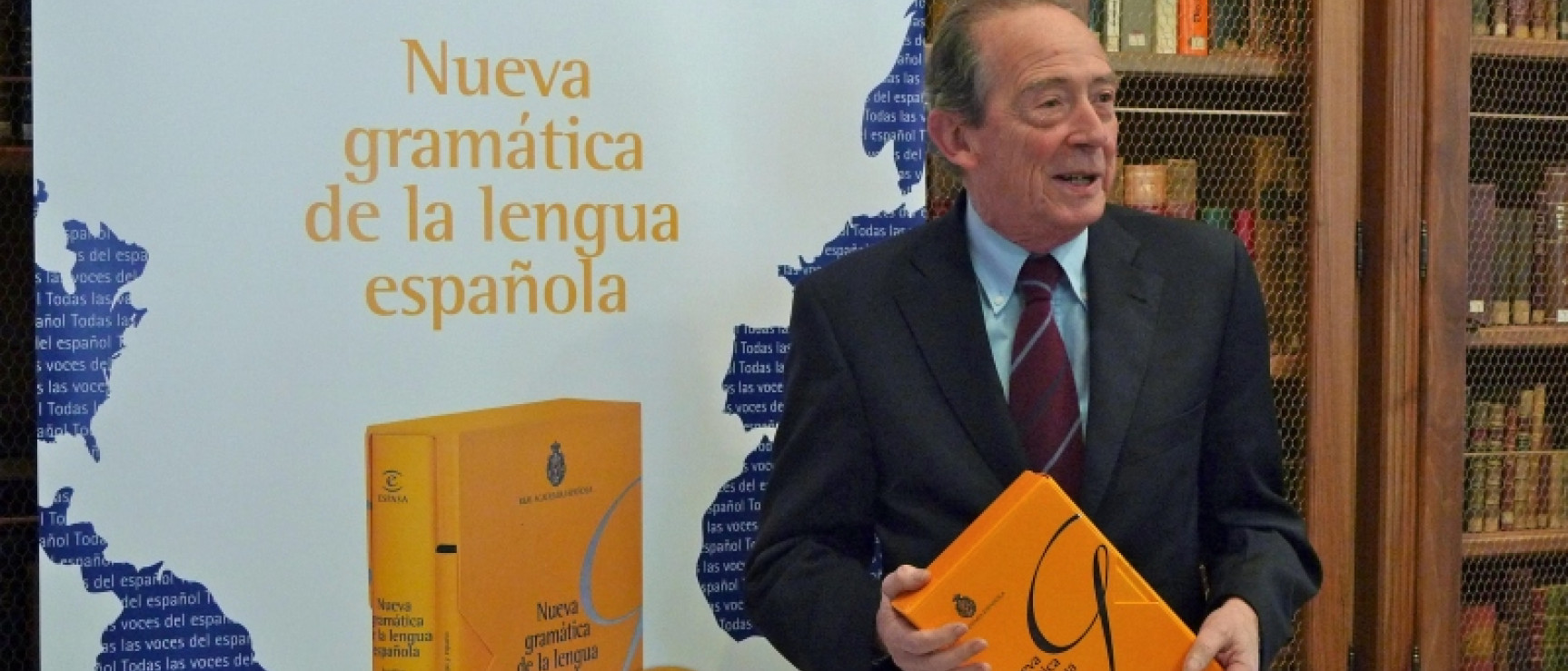 «Fonética y fonología», trabajo coordinado por José Manuel Blecua.