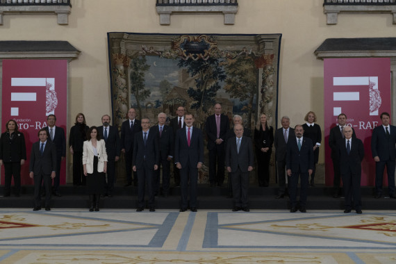 S. M. el Rey preside la reunión del patronato de la Fundación pro Real Academia Española (foto: RAE)
