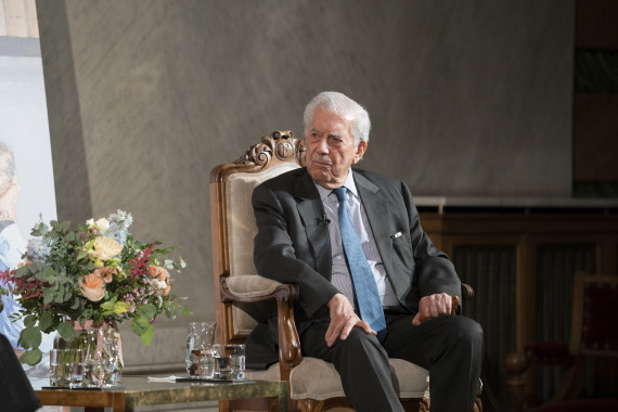 Mario Vargas Llosa (foto: RAE)
