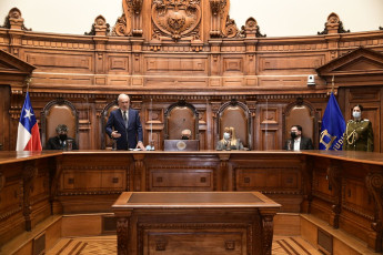 Santiago Muñoz Machado interviene en la Corte Suprema de Chile (foto: Poder Judicial Chile)