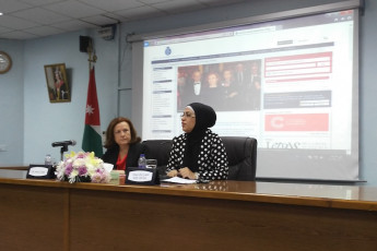 En la Universidad de Jordania, Aurora Egido habló sobre Teresa de Ávila.