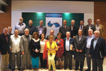 Los directores de las 22 academias, reunidos en Panamá tras el VI CILE.