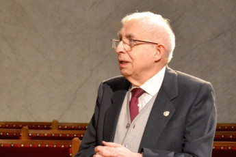 Manuel Seco, Premio Internacional Menéndez Pelayo.