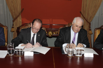 Las fundaciones Endesa y pro Real Academia Española renuevan su convenio de colaboración.