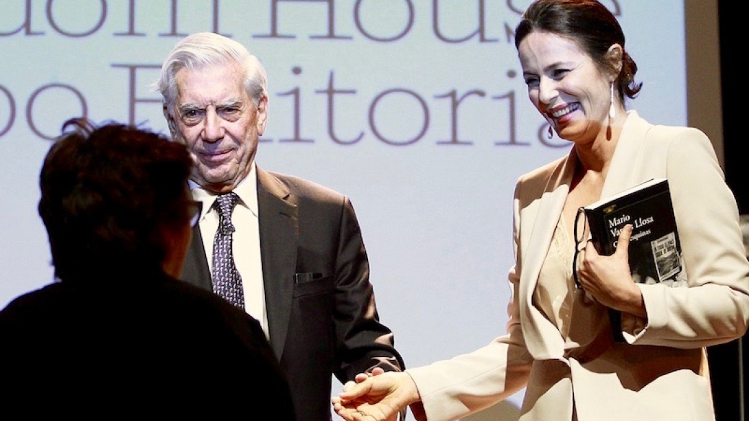 Mario Vargas Llosa y Aitana Sánchez-Gijón.