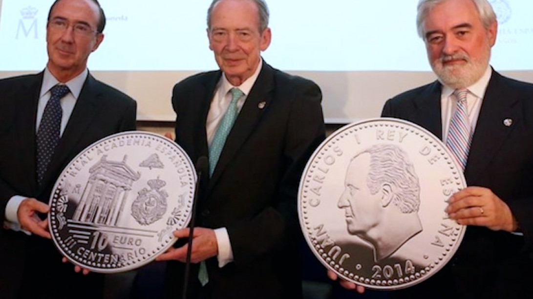Acto de presentación de la moneda del III Centenario en la RAE.