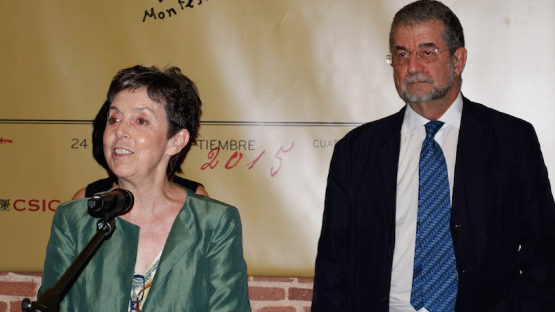 Pilar García Mouton, comisaria de la exposición, y José Antonio Pascual.