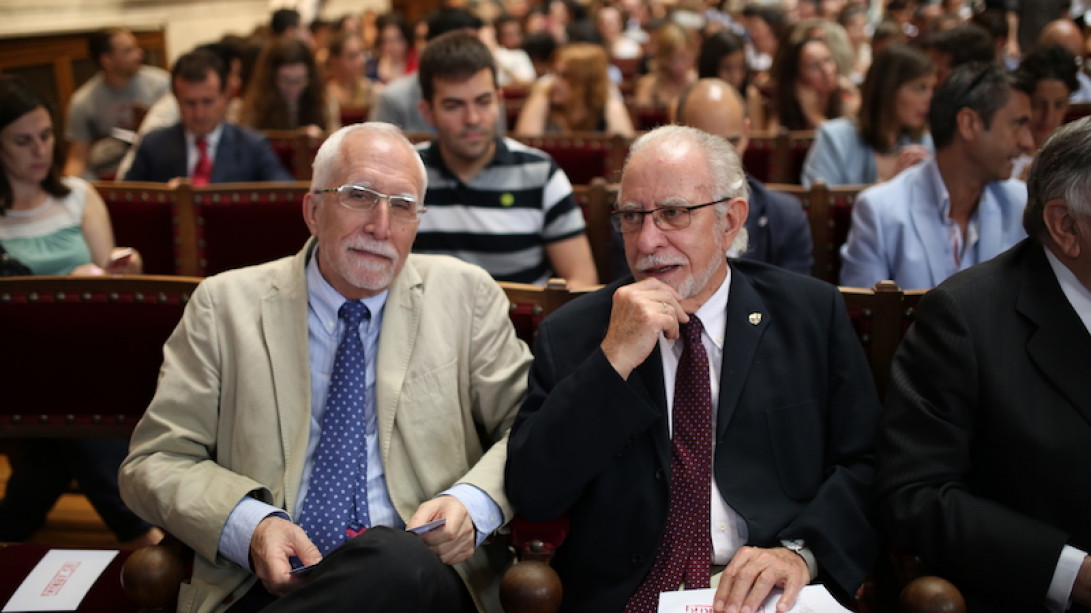 Luis Mateo Díez y José María Merino, académicos miembros del jurado.