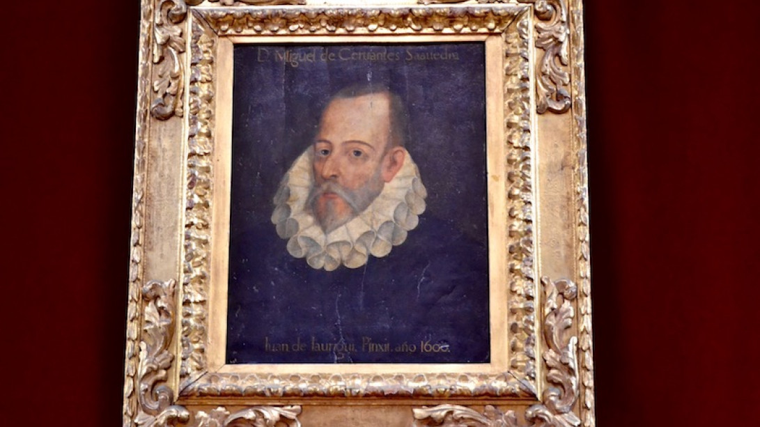 Falso retrato de Cervantes atribuido erróneamente a Juan de Jáuregui. Fue donado a la RAE en 1911 y está colgado en su salón de actos desde entonces.