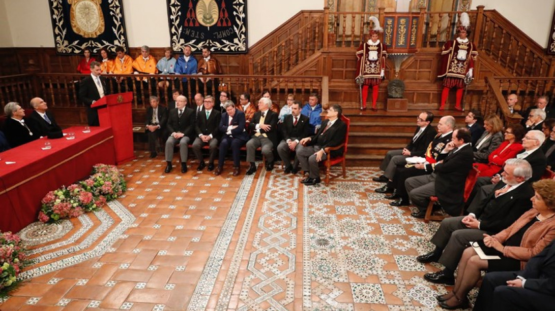 El acto se ha celebrado en la Universidad de Alcalá de Henares. Foto: Casa Real. 