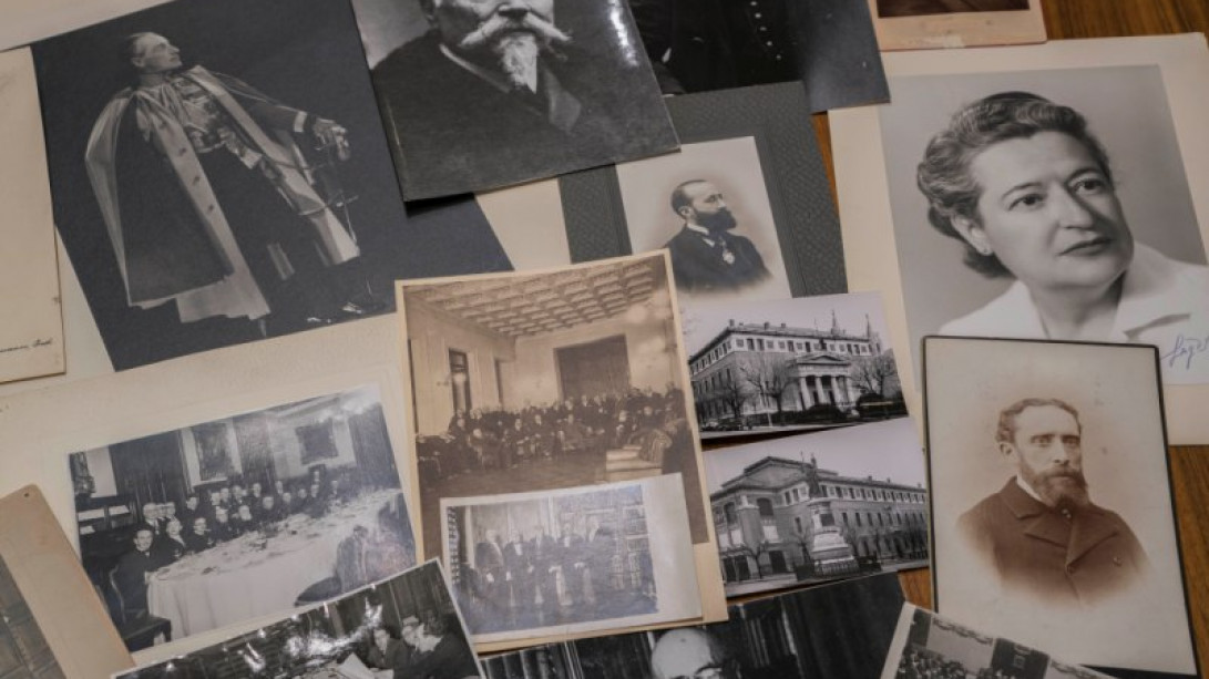 Selección de fotografías del Archivo de la RAE.