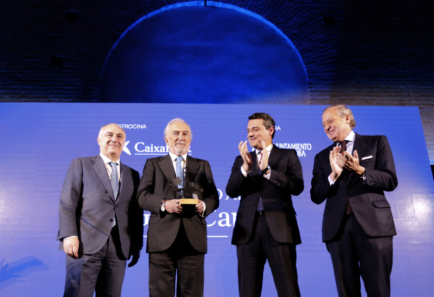 Santiago Muñoz Machado recibe el premio Gran Capitán de ABC (foto: ABC)